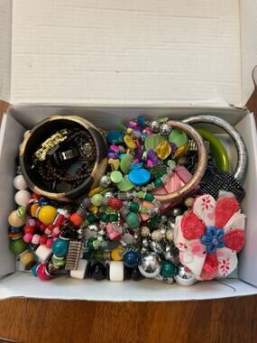 1.5+ Lb Mixed Costume Jewelry Lot Bracelets Necklaces Beads Crafts Wear Resell